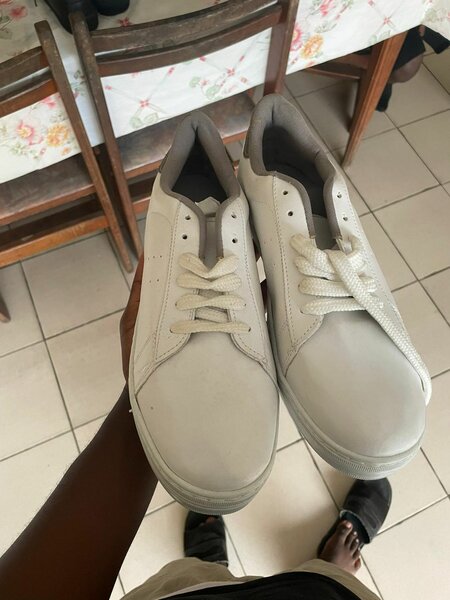 Baskets en cuir élégantes