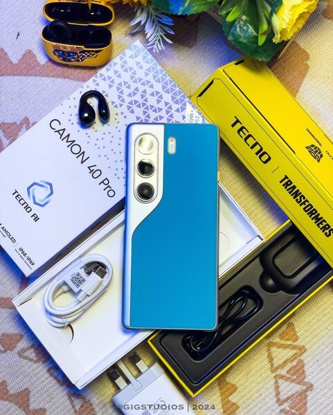 TECNO Camon 40 Pro 5G