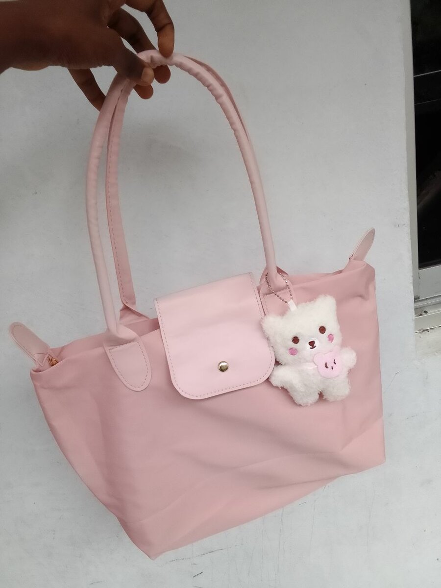 Sac à main rose chic