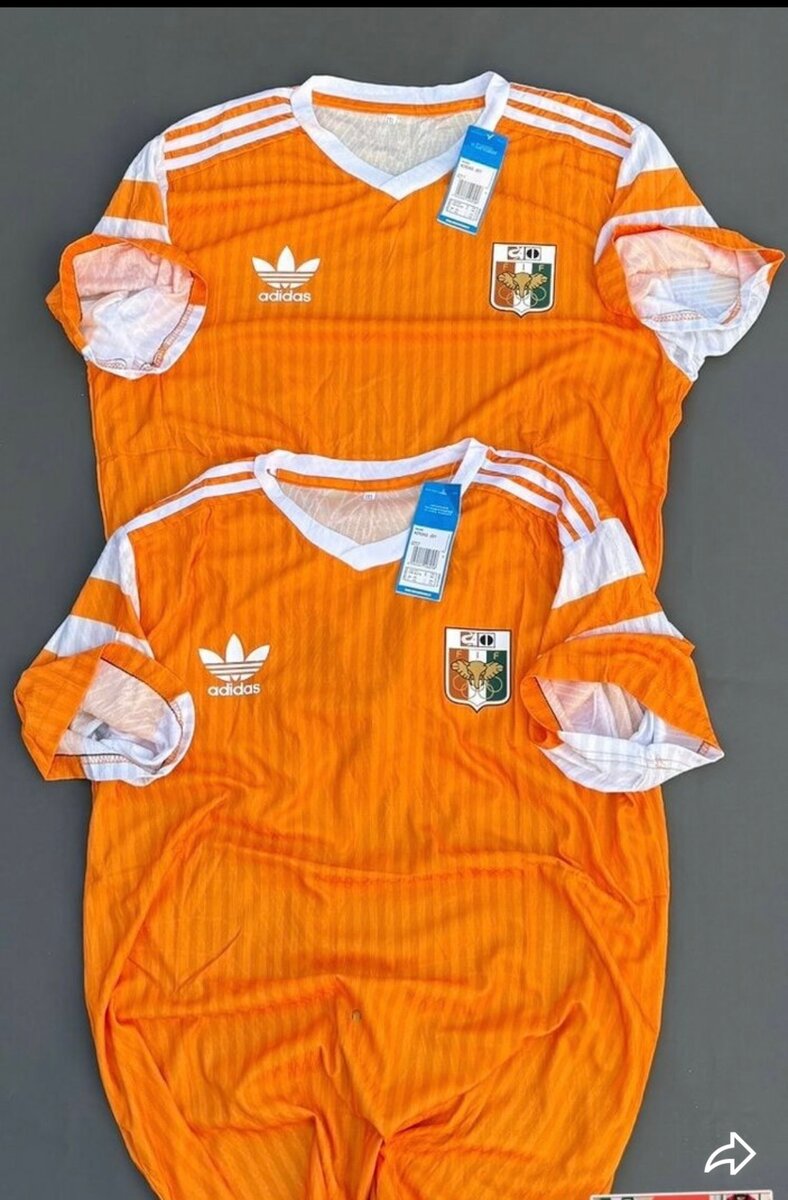Maillot de foot rétro vintage
