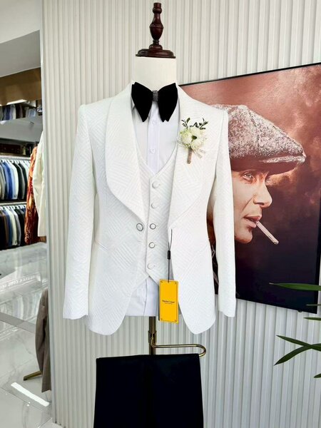 Costume de Mariage Élégant