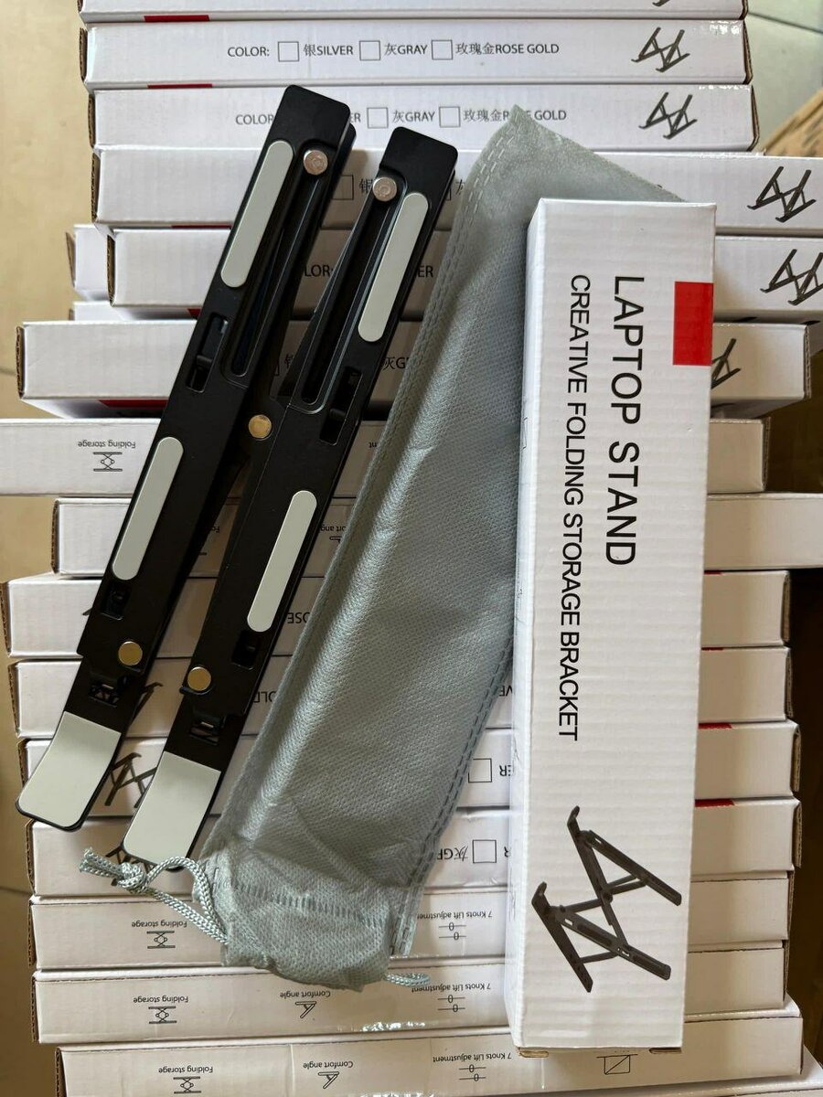 Support pliant pour ordinateur portable