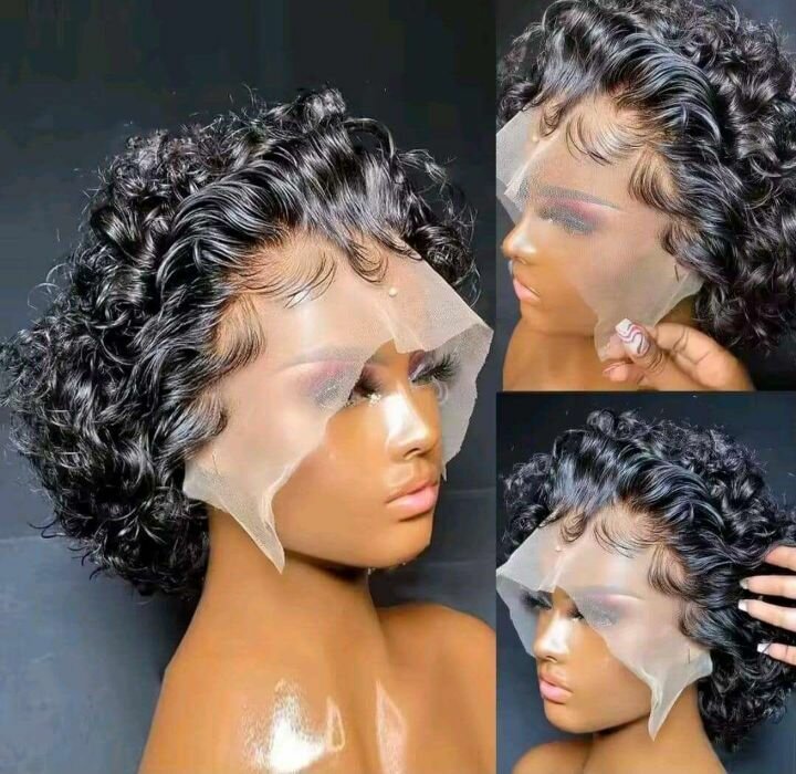 Perruque bouclée en dentelle