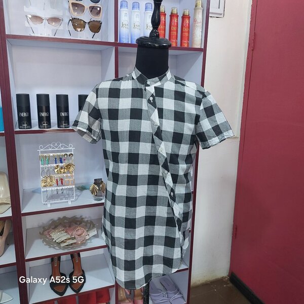 Mens short shirt