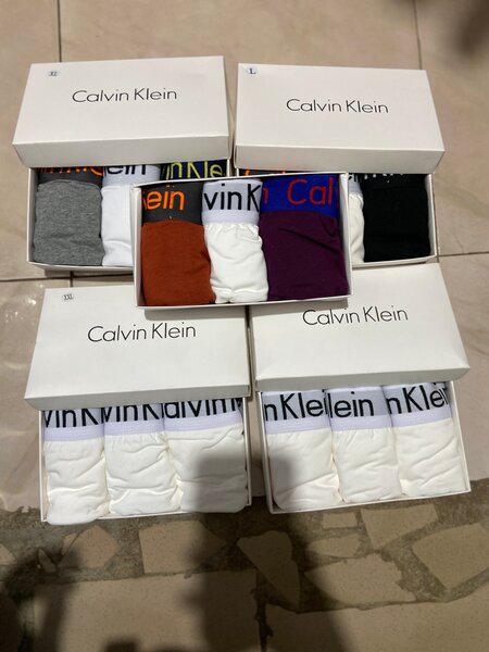 5 paquet de boxers ck à 24500f