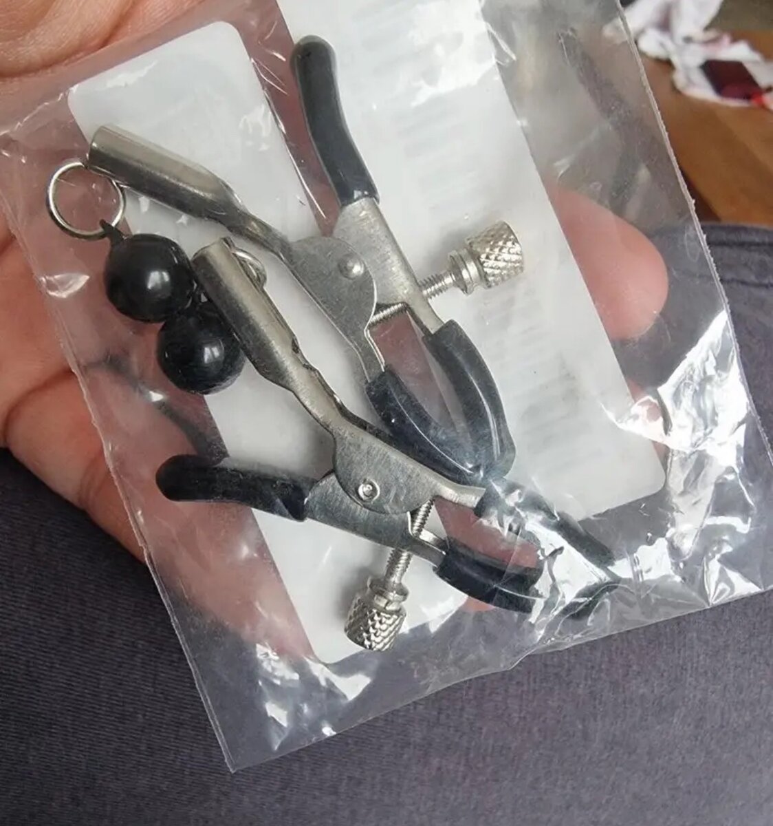 Pinces à Tétons Réglables