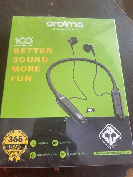 Nike Bluetooth earbuds