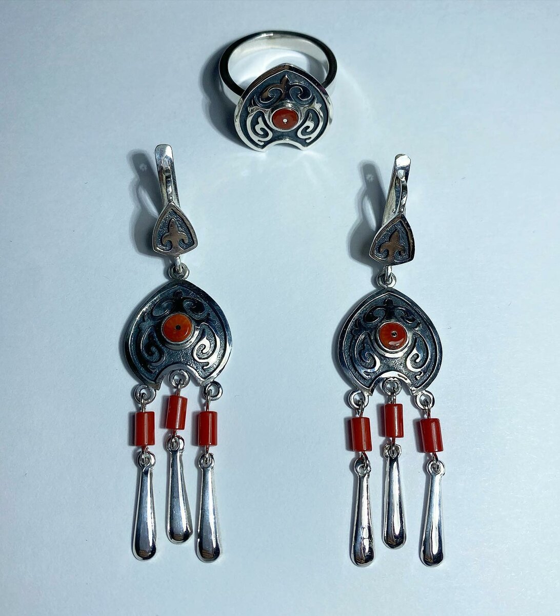 ЭТНО-КОМПЛЕКТЫ с натуральными камнями