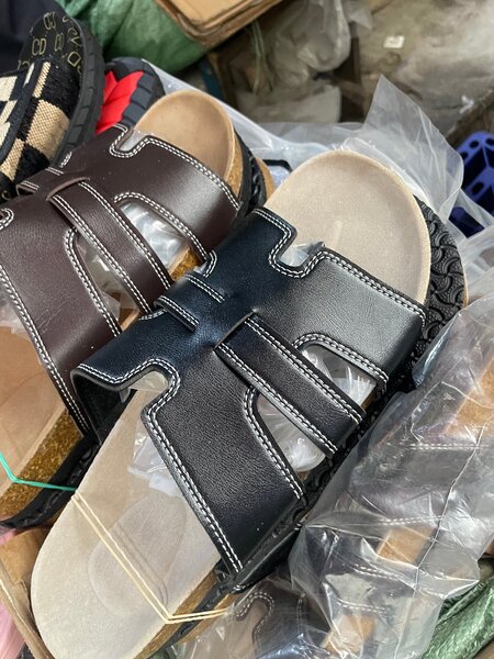 Sandales en cuir élégantes