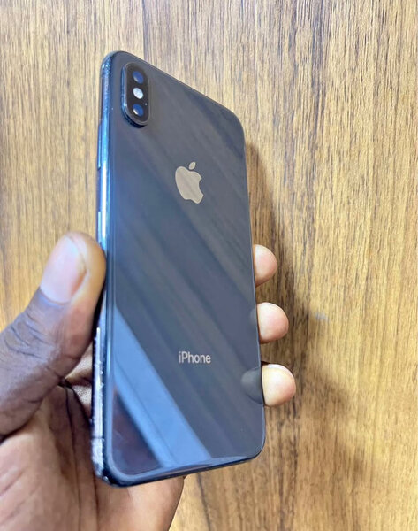 iPhone X 64GB Gris