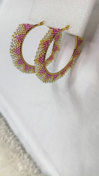 Boucles d'oreilles créoles perlées