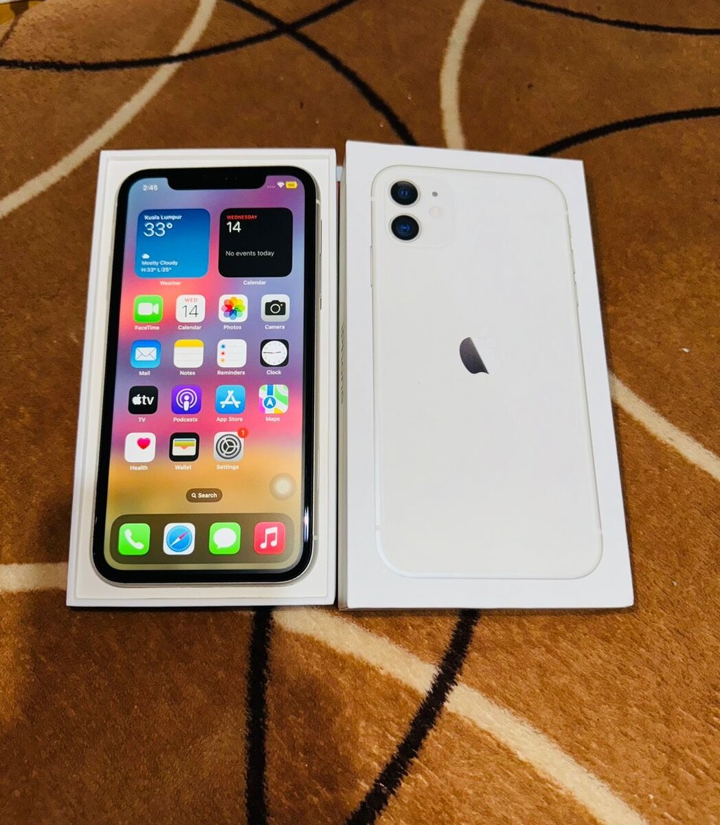 iPhone 11