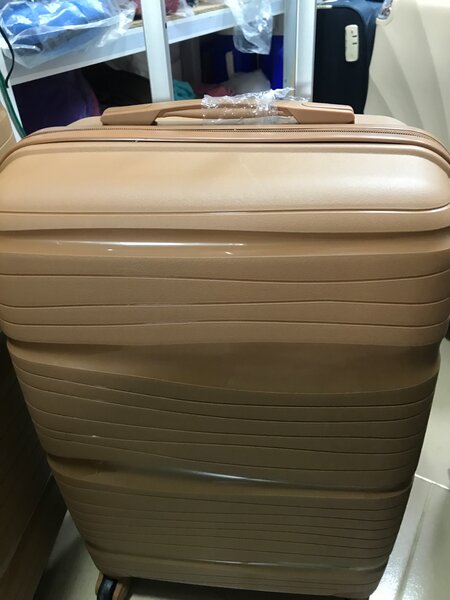 Petite Valise gomme à roulette