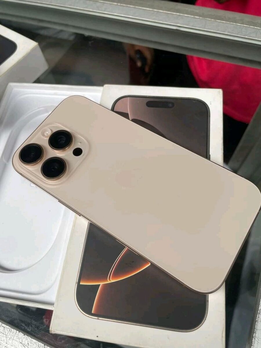 iPhone 16 Pro Max 512GB