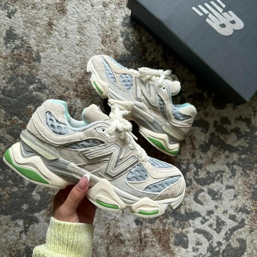 NEW BALANCE 9060
