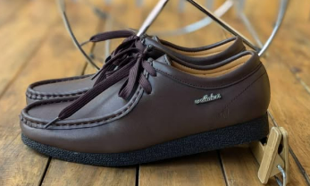 Clarks Wallabee