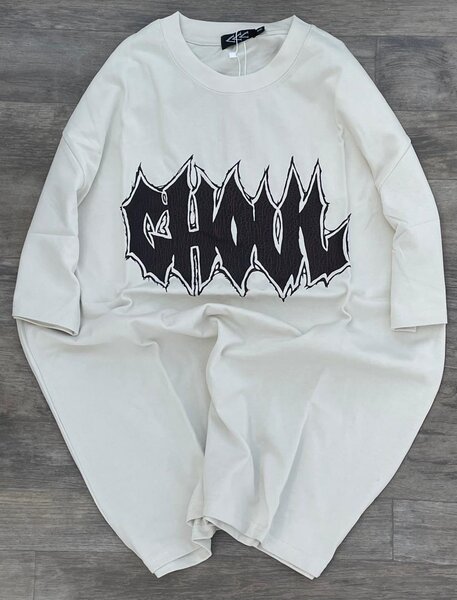 T-shirt oversize gothique