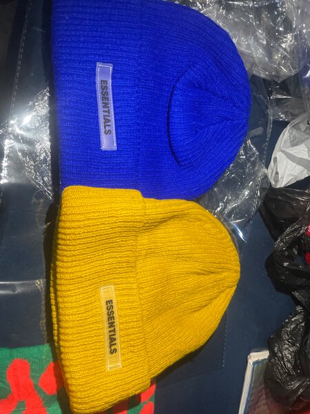 Bonnet en maille Essentials