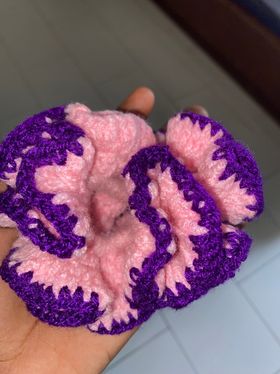 Chouchou en crochet coloré