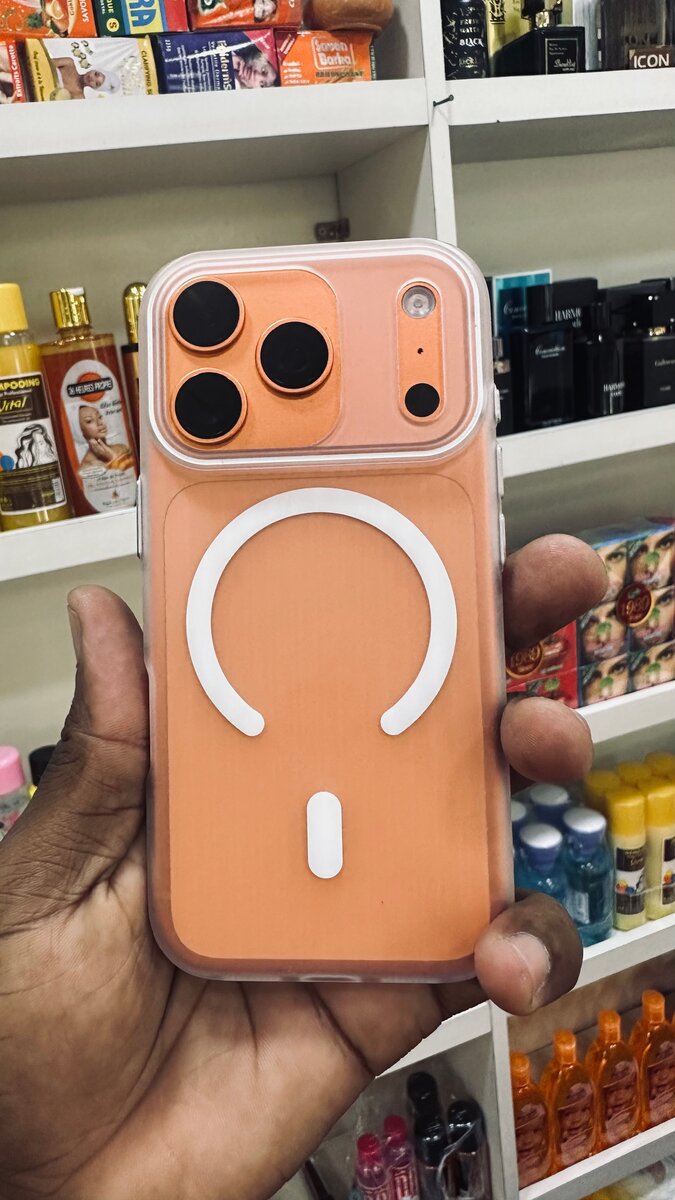 Coque transparente en MagSafe