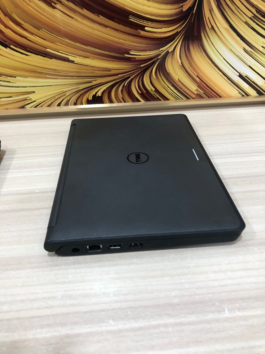 Dell Latitude 3160 Touch Scree