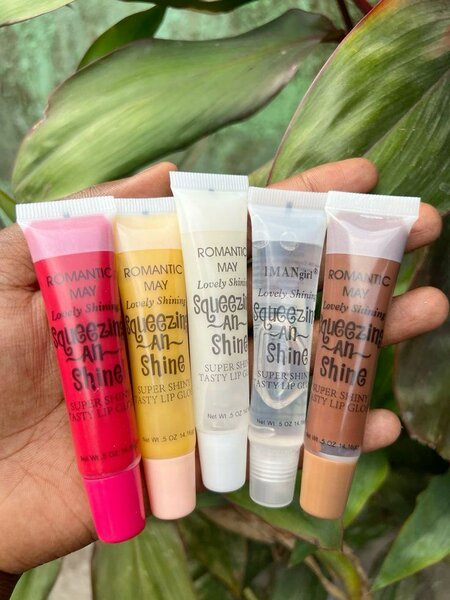 Gloss a lèvre