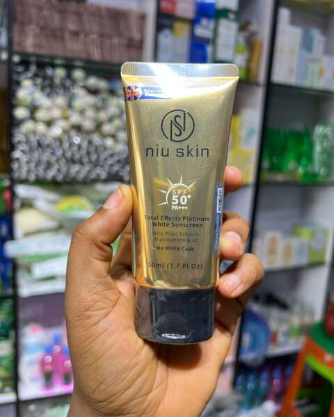 Crème solaire niu skin SPF 50+