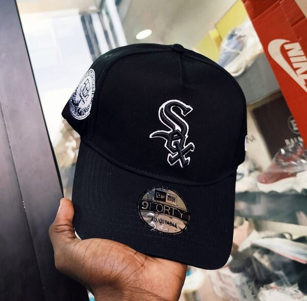 Casquette ajustable noire