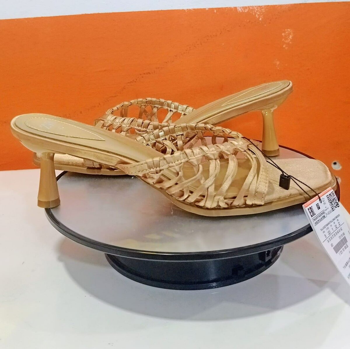 Sandales à talons élégantes