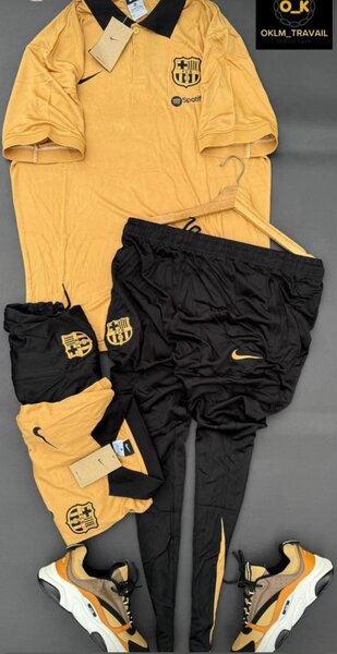 Ensemble de football élégant