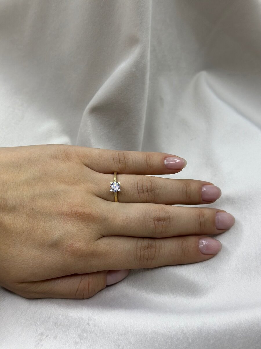 Кольцо для предложения руки и сердца с цирконом