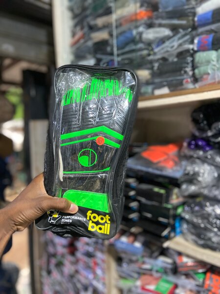 Gants de gardien de but pro