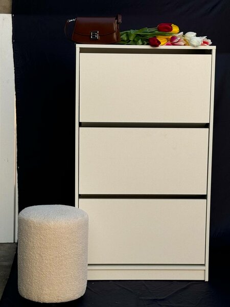 Обувница 18пар обуви.