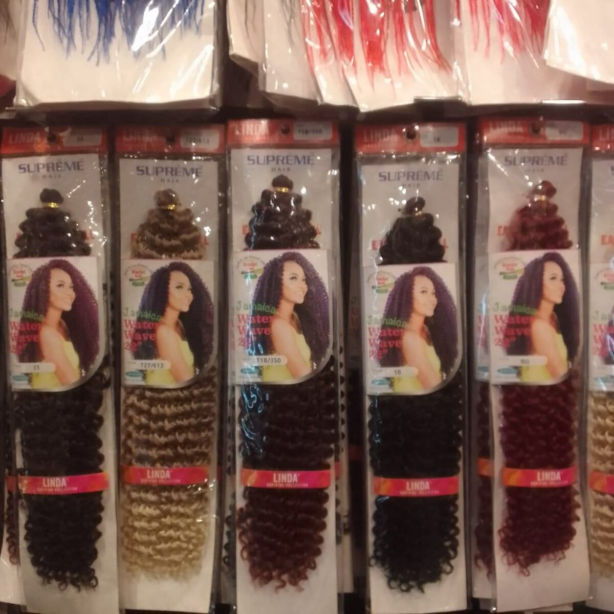 Extensions cheveux synthétiques ondulés