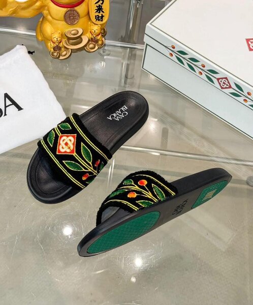 Claquettes ornées Casa Blanca