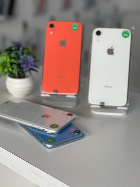 iPhone XR