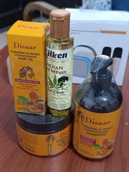 Soin des Cheveux au Curcuma et Miel