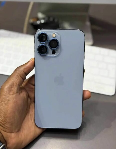 iPhone 12 Pro max Bleu Neuf