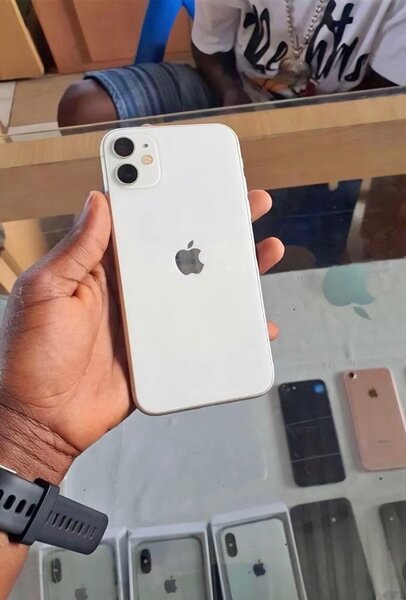 iPhone 11 Blanc DEN CARTON
