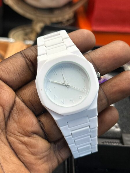 Montres à bracelet moderne