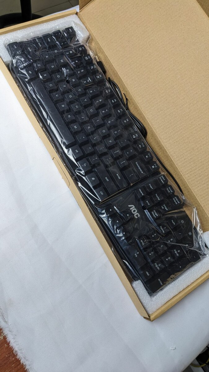 AOC gaming keyboard