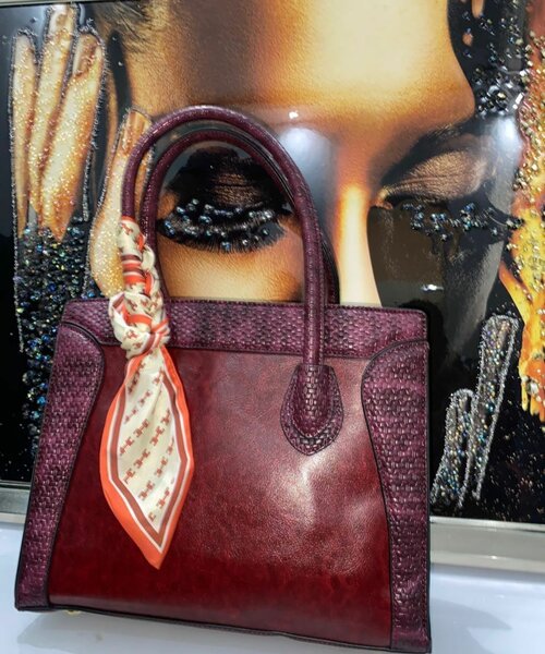 Sac à Main en Cuir Élégant