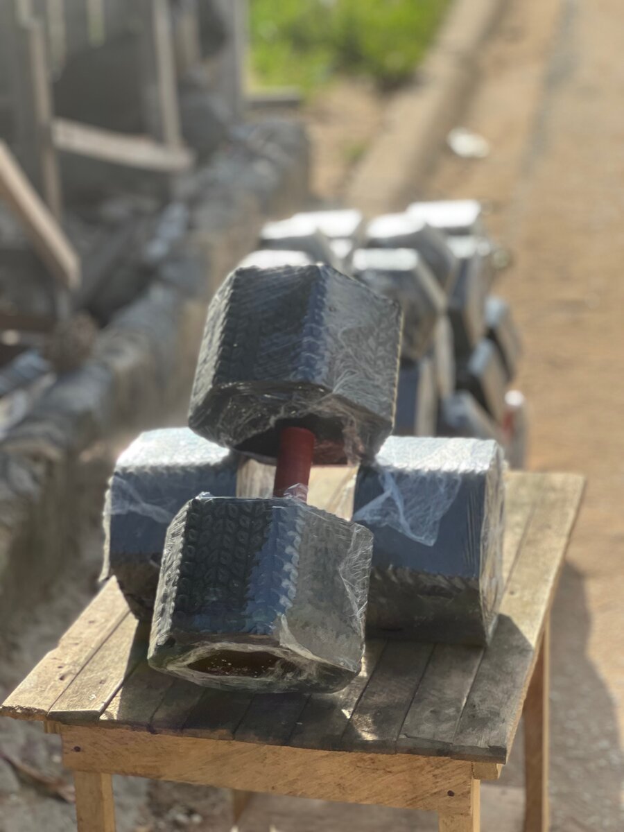 Haltères hexagonaux 12 kg