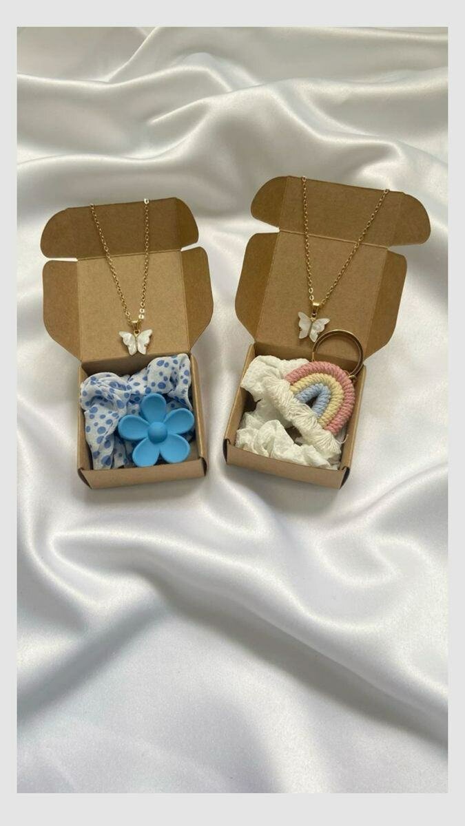 Ensemble bijoux fantaisie coloré