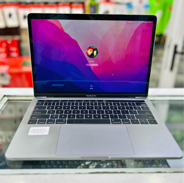 MacBook Pro Apple 13"