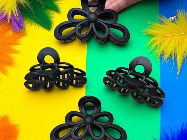 Pinces à cheveux en plastique