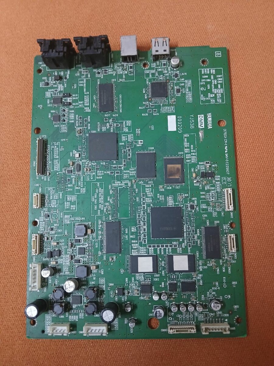 Depanage et  Carte mère Yamaha