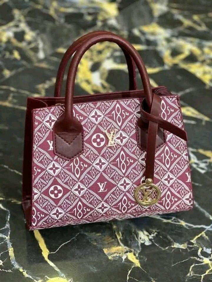 Sac à main élégant en cuir