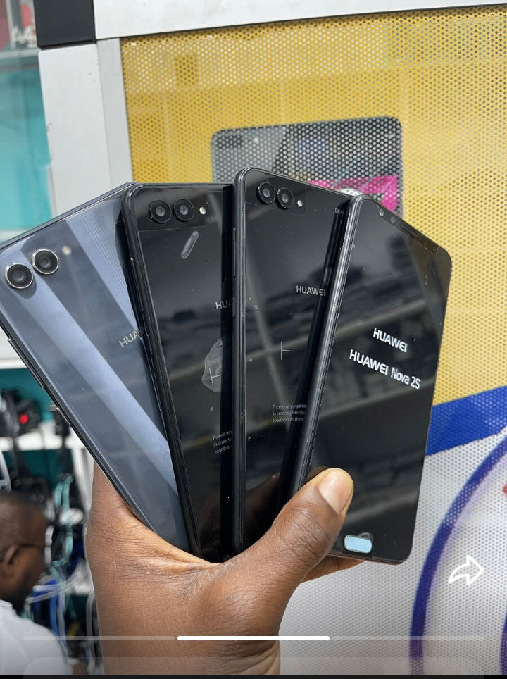 Huawei Nova 2S Smartphones