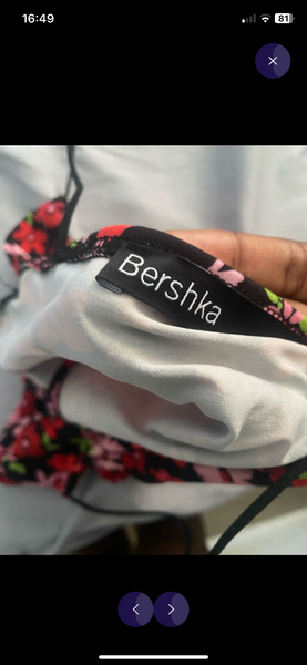 Bershka Top à Fleurs